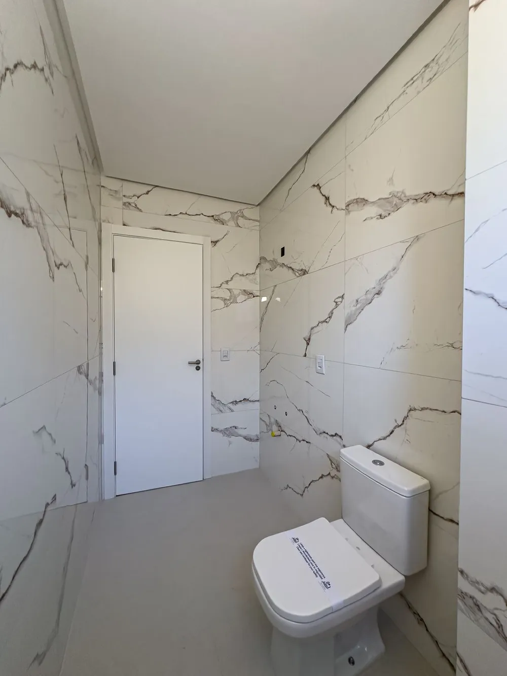 Apartamento para venda no bairro Moura em Gramado