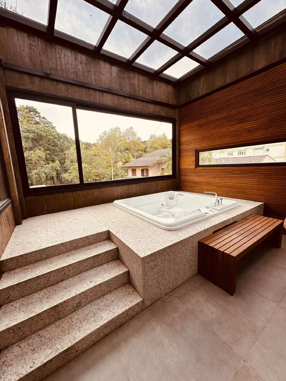 Apartamento para venda no bairro Centro em Gramado