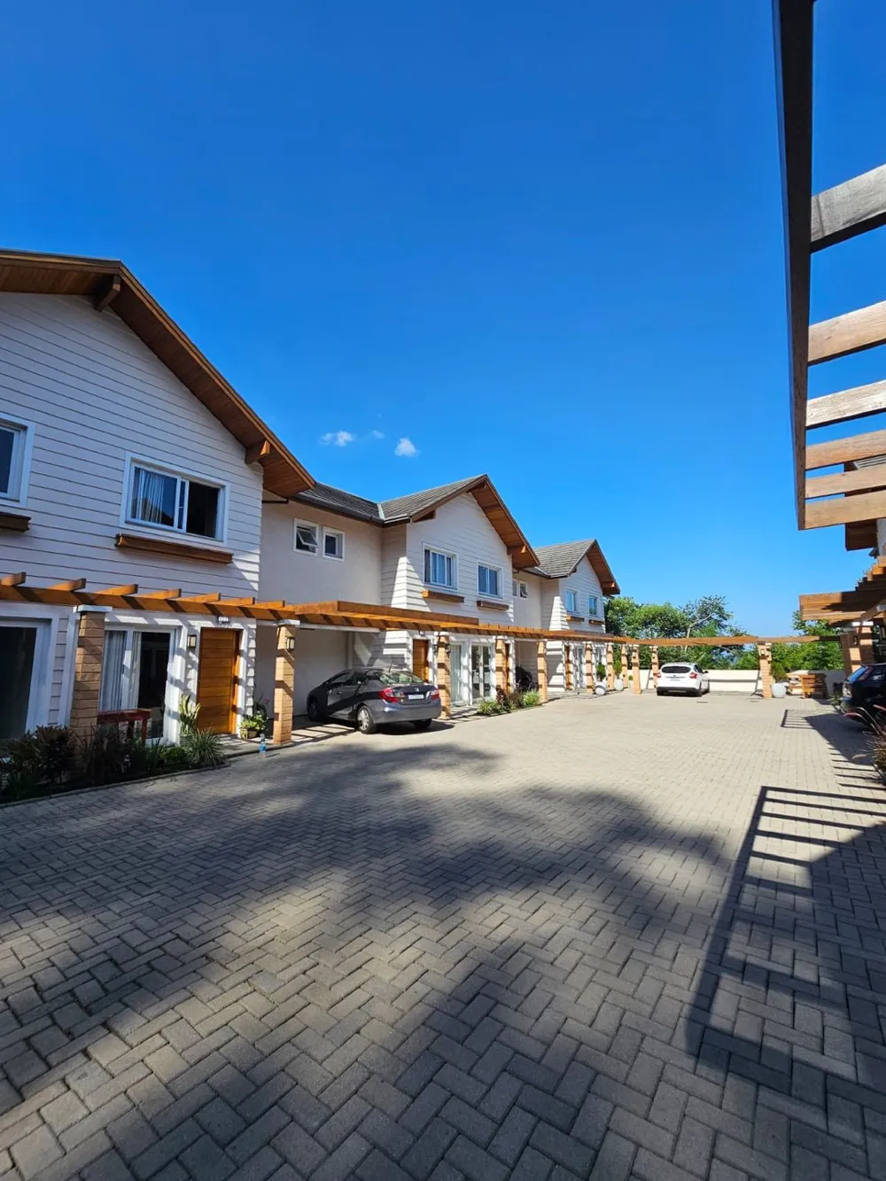 Casa para venda no bairro Varzea Grande em Gramado