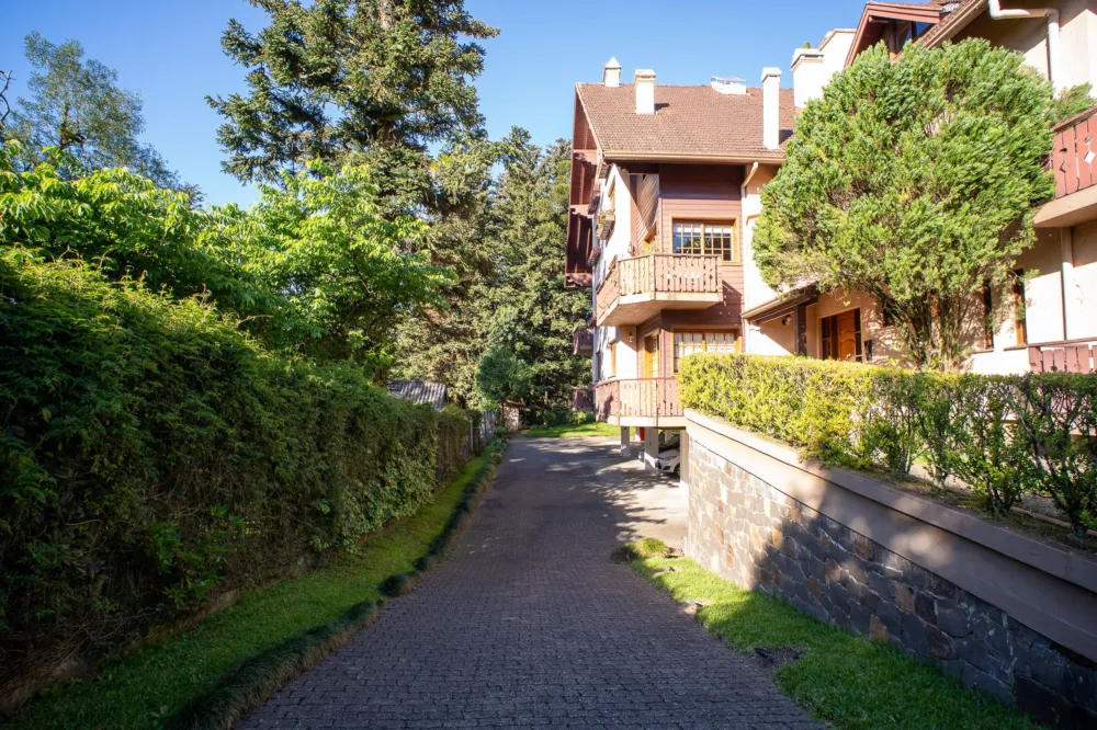Duplex para venda no bairro Planalto em Gramado