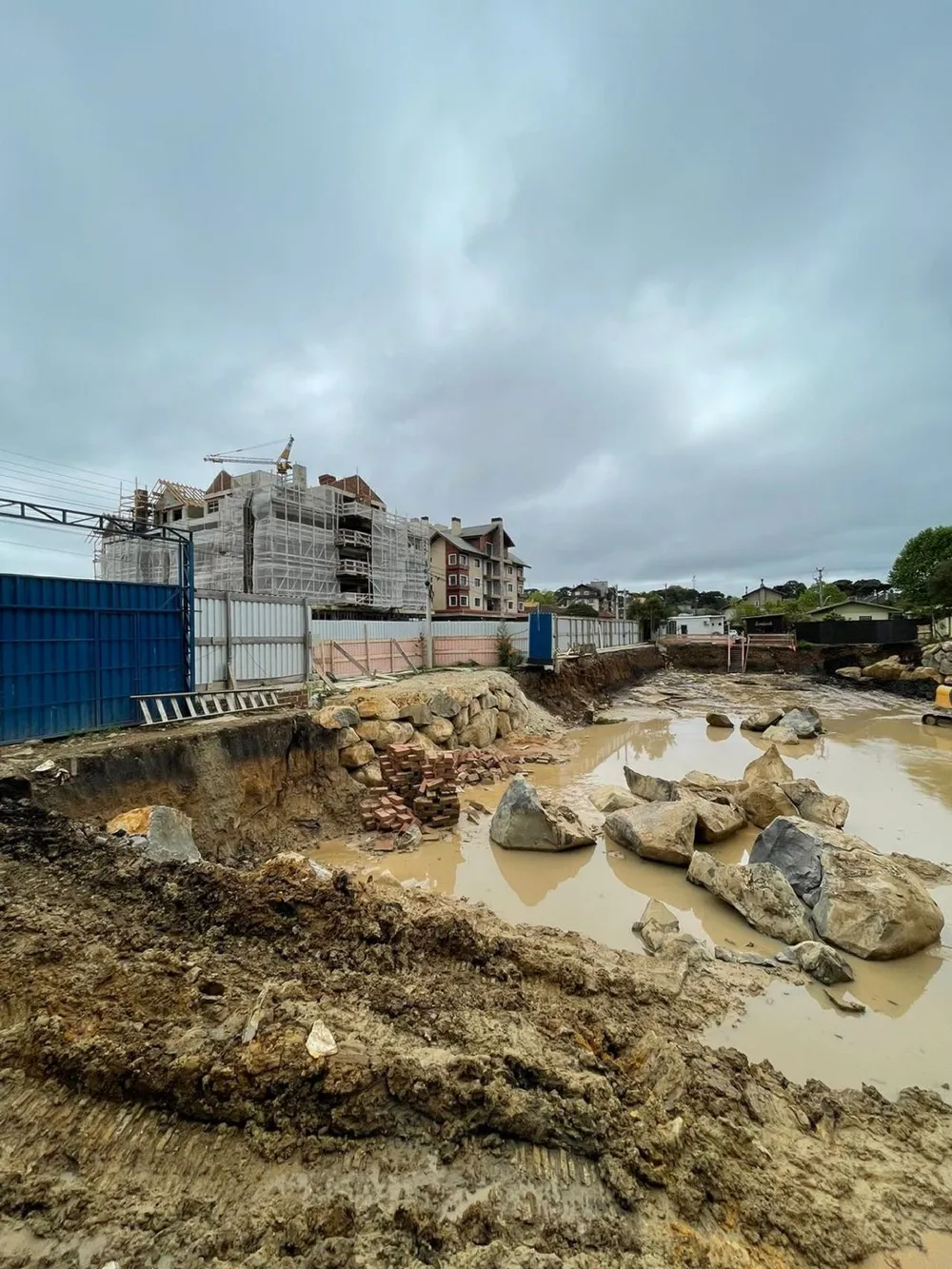 Apartamento para venda no bairro Centro  em Canela