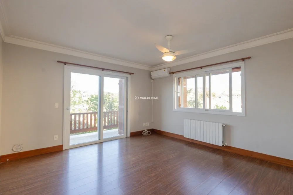 Casa para venda no bairro Vale das Colinas em Gramado