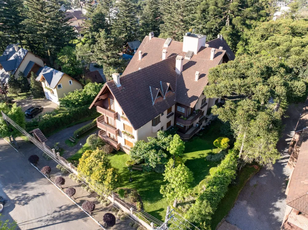 Duplex para venda no bairro Planalto em Gramado