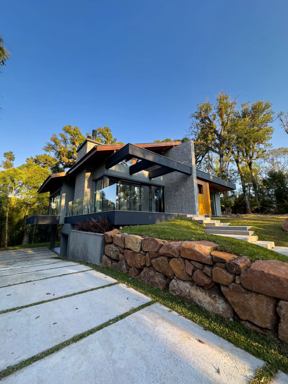 Casa para venda no bairro Carniel em Gramado