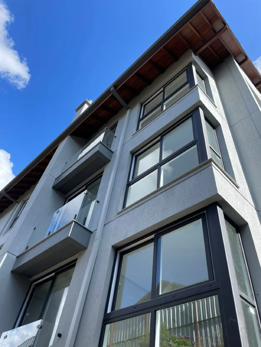 Apartamento para venda no bairro Floresta em Gramado