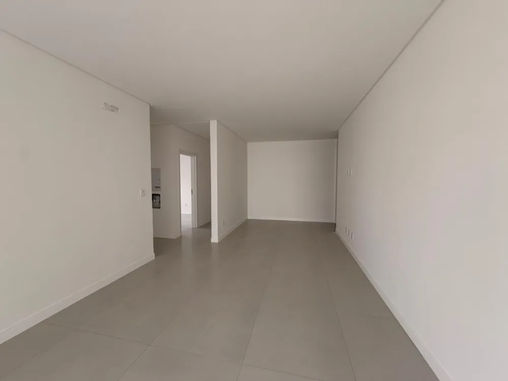 Apartamento para venda no bairro Meia Praia em Itapema