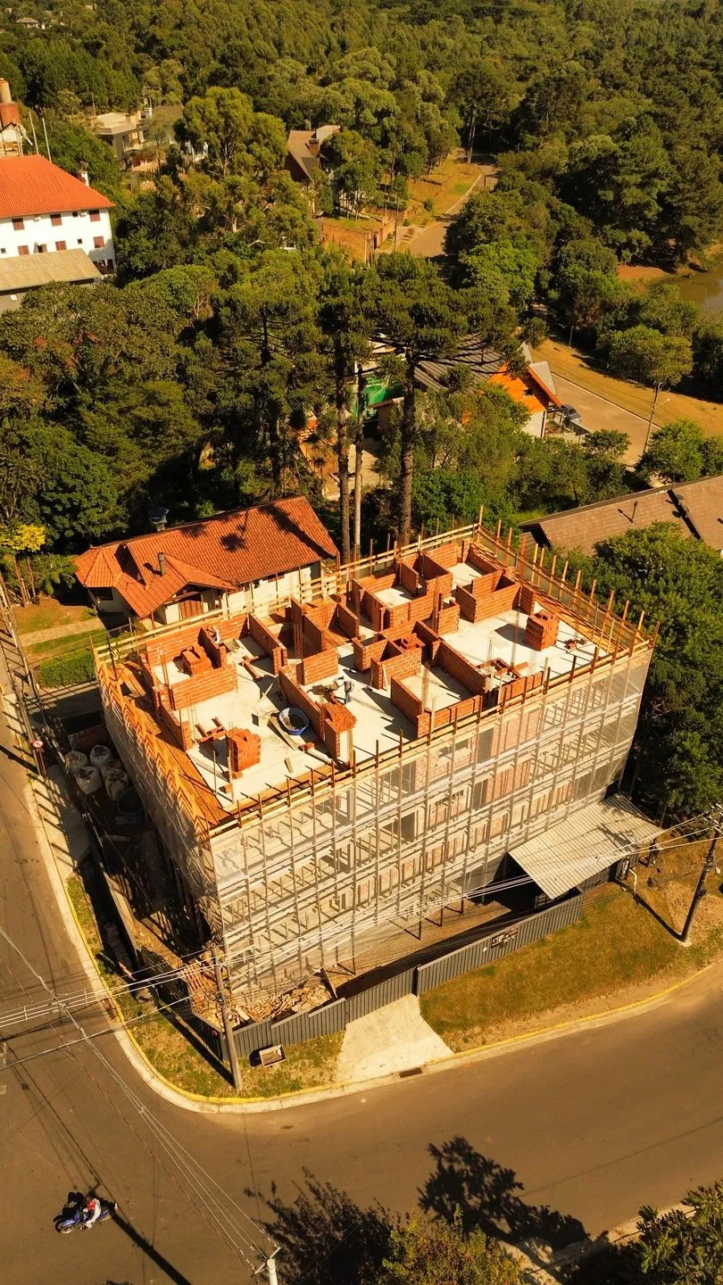 Apartamento para venda no bairro Carniel em Gramado