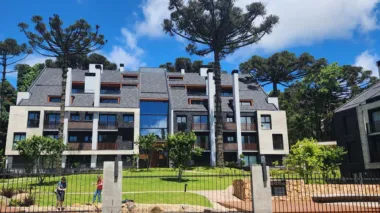 Apartamento para venda no bairro Bavaria em Gramado