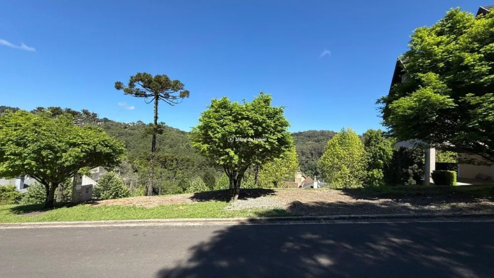 Terreno para venda no bairro Bavaria em Gramado
