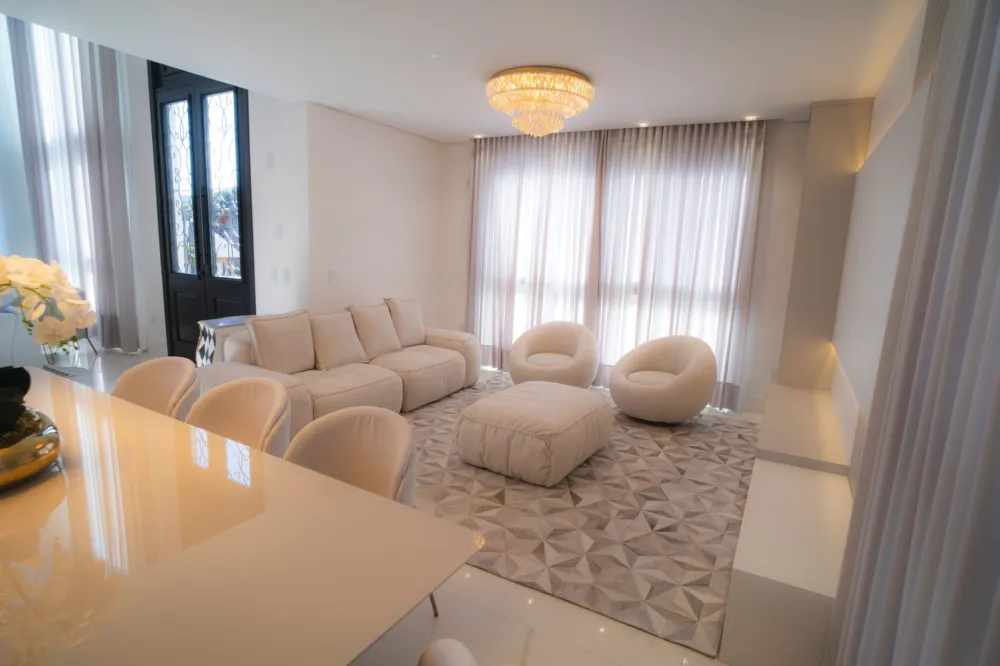 Casa 6 quartos sendo 4 suítes para venda no bairro Aspen Mountain em Gramado