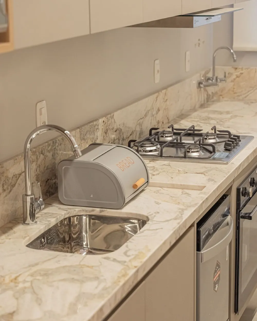Apartamento para venda no bairro Floresta em Gramado