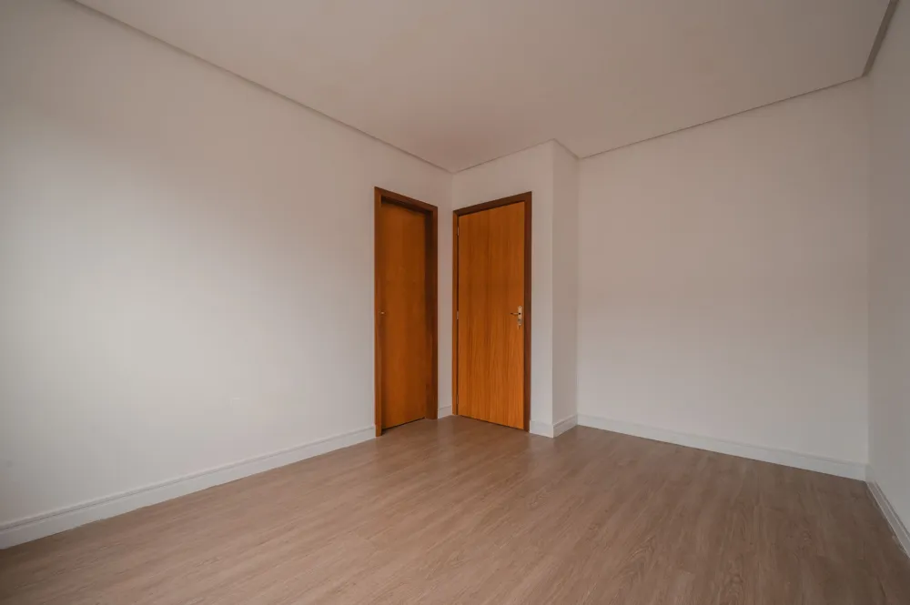 Casa para venda no bairro Varzea Grande em Gramado