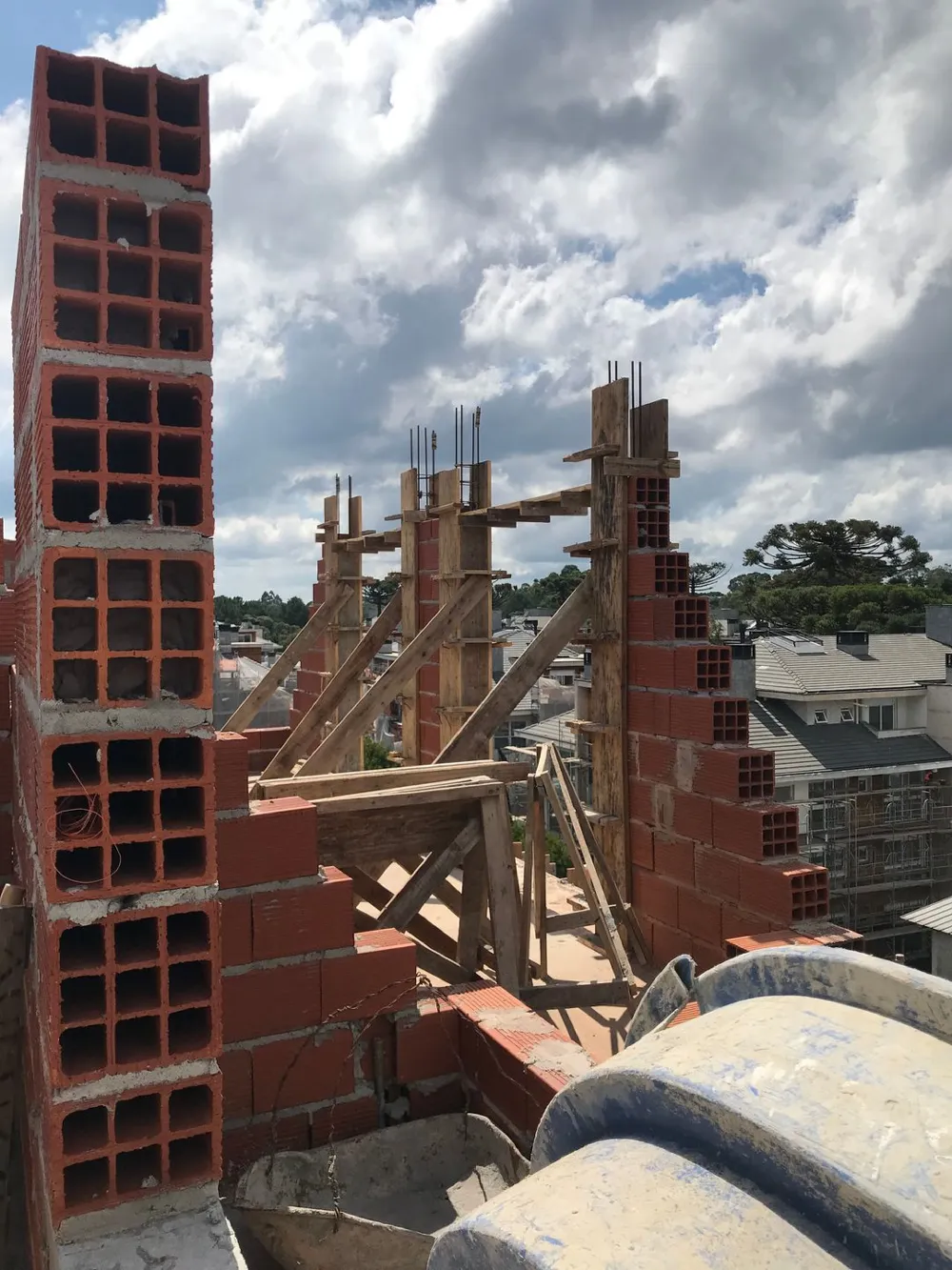 Apartamento para venda no bairro Carniel em Gramado