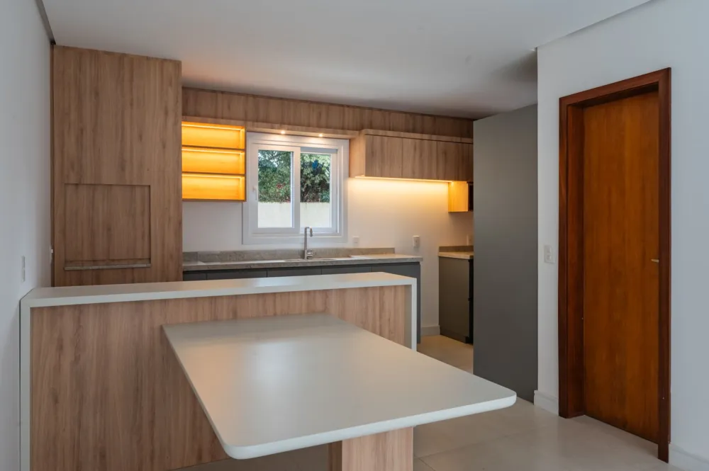 Casa para venda no bairro Varzea Grande em Gramado