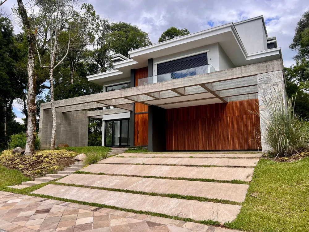 Casa para venda no bairro Carniel em Gramado