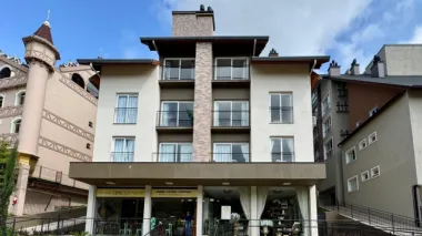 Apartamento para venda no bairro Centro em Gramado