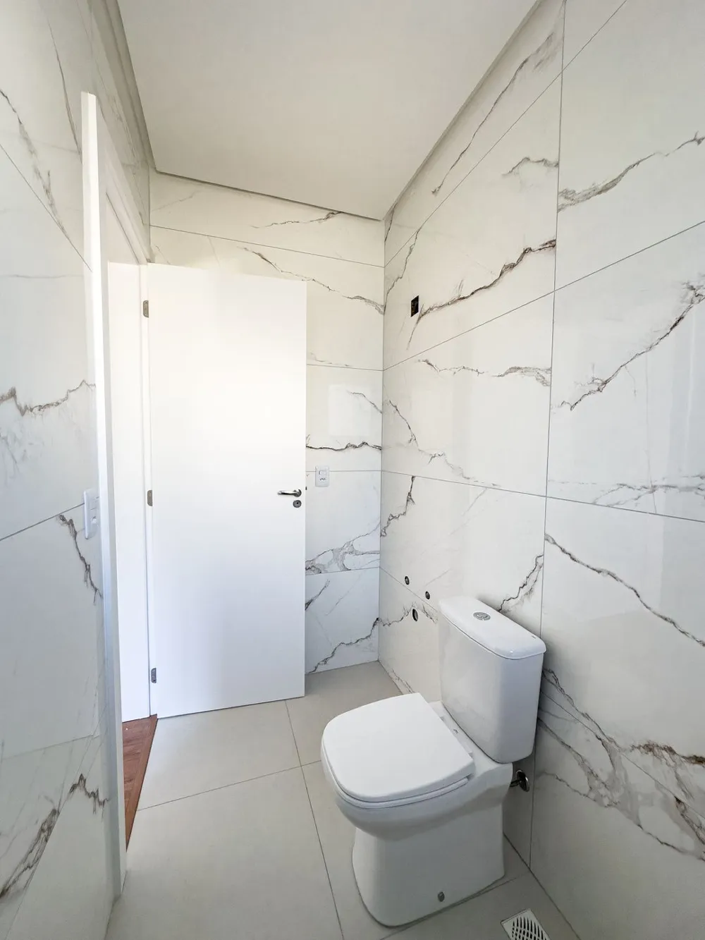 Apartamento para venda no bairro Av. Central em Gramado