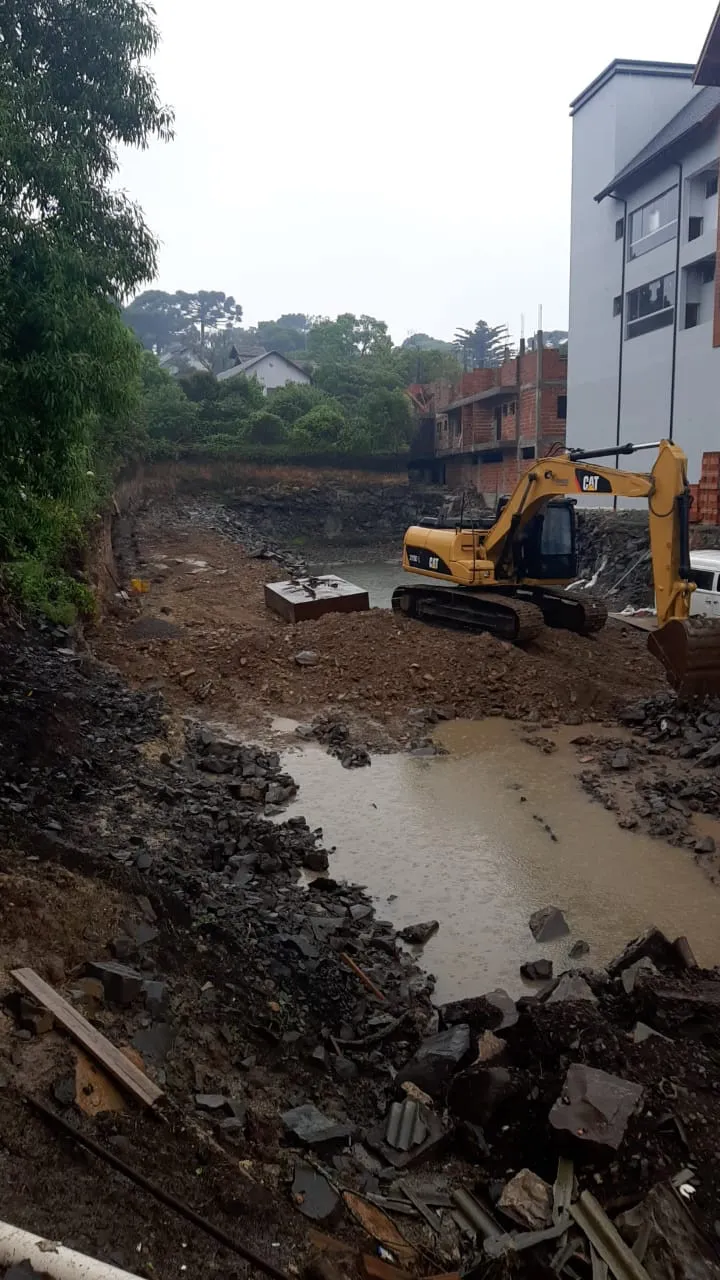Apartamento para venda no bairro Centro  em Canela