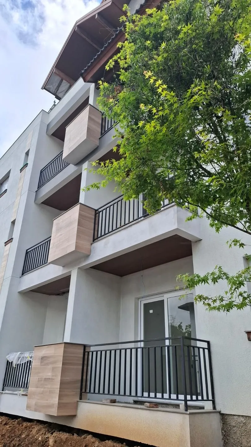 Apartamento para venda no bairro Floresta em Gramado