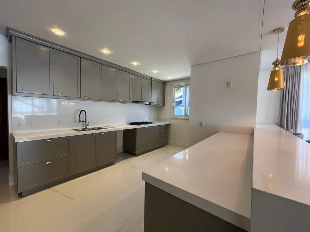 Casa 5 quartos sendo 4 suítes para venda no bairro Aspen Mountain em Gramado