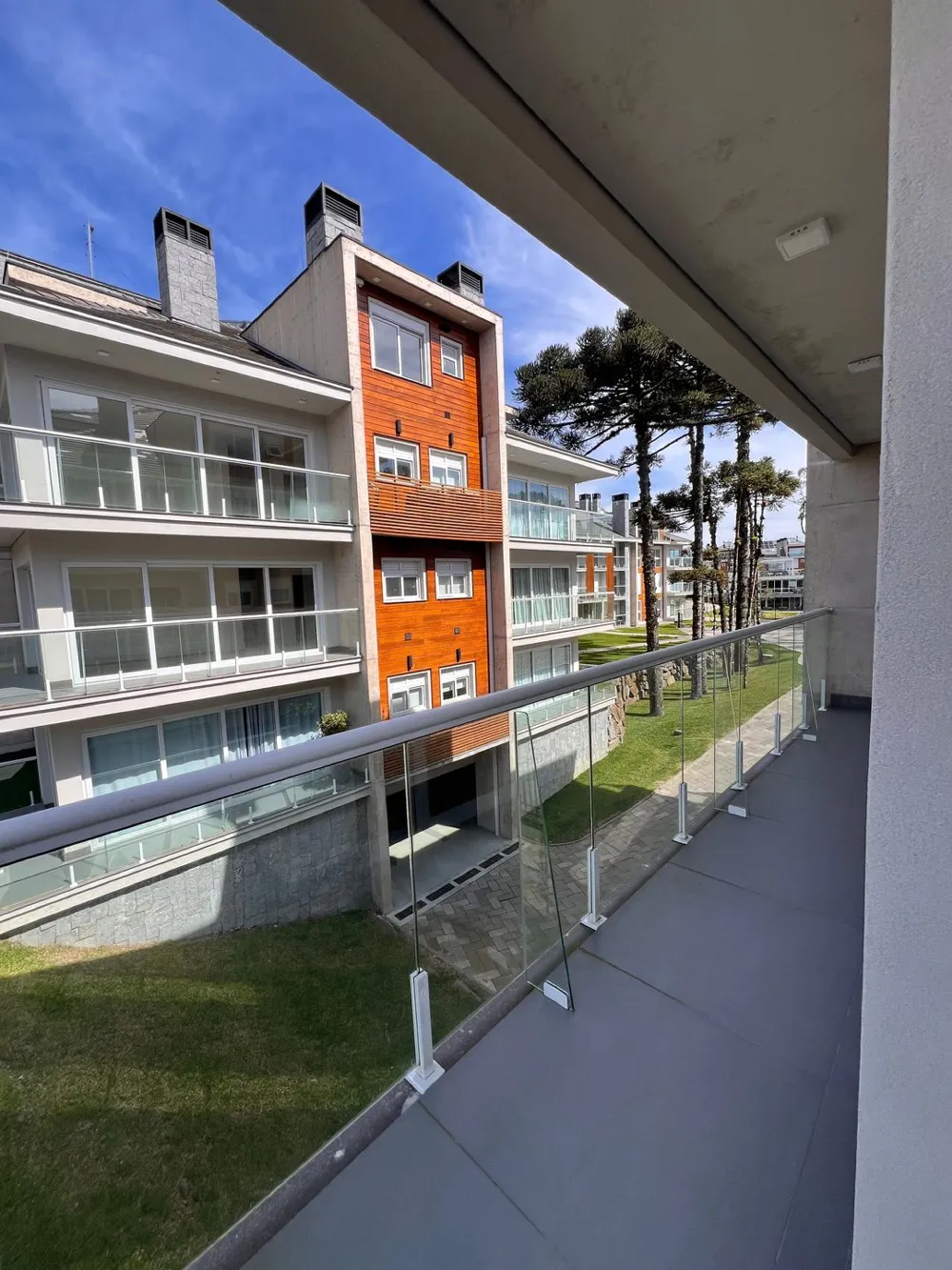 Apartamento para venda no bairro Carniel em Gramado