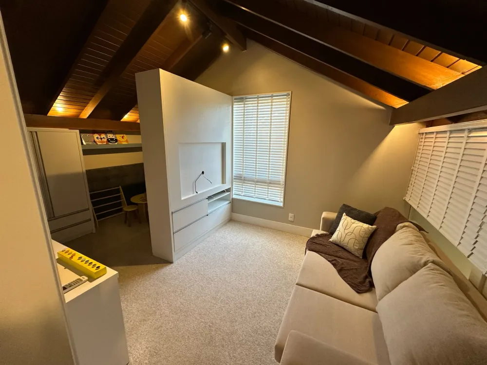 Casa 3 quartos sendo 3 suítes para venda no bairro Centro em Gramado
