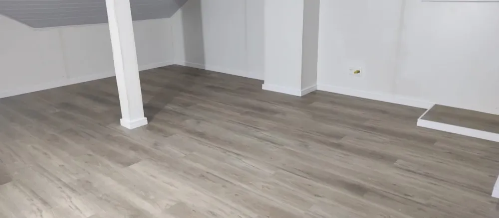 Sobrado Triplex 2 quartos sendo 2 suítes para venda no bairro Mato Queimado em Gramado