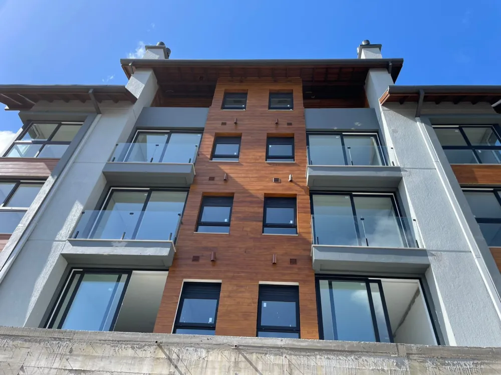 Apartamento para venda no bairro Floresta em Gramado