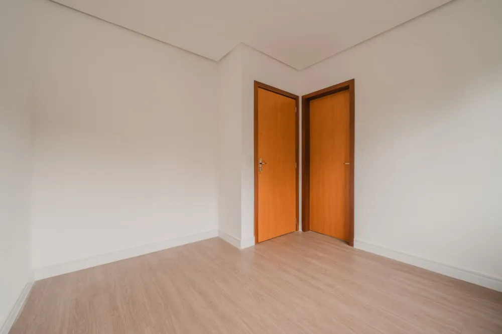 Casa para venda no bairro Varzea Grande em Gramado