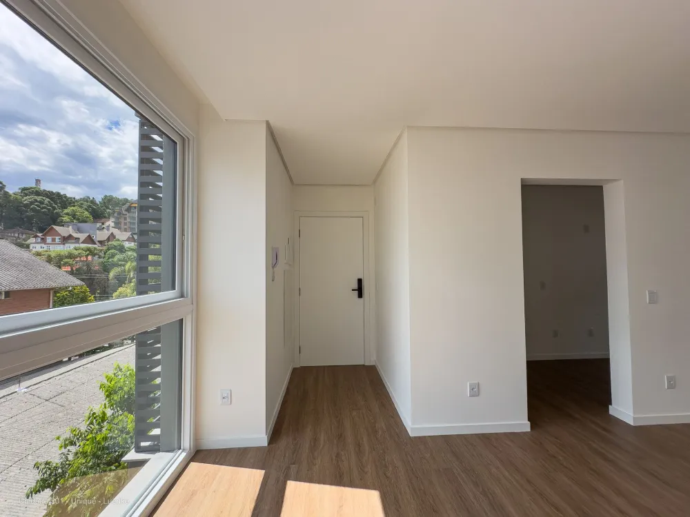 Apartamento para venda no bairro Floresta em Gramado