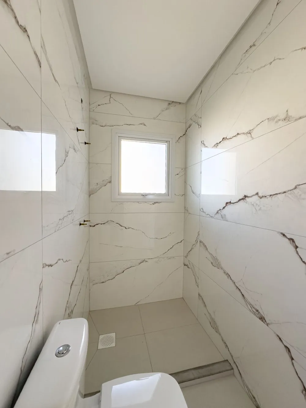 Apartamento para venda no bairro Av. Central em Gramado