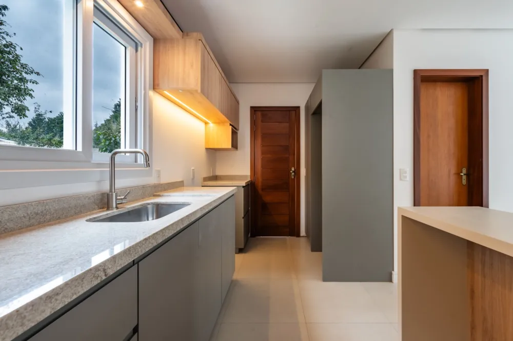 Casa para venda no bairro Varzea Grande em Gramado