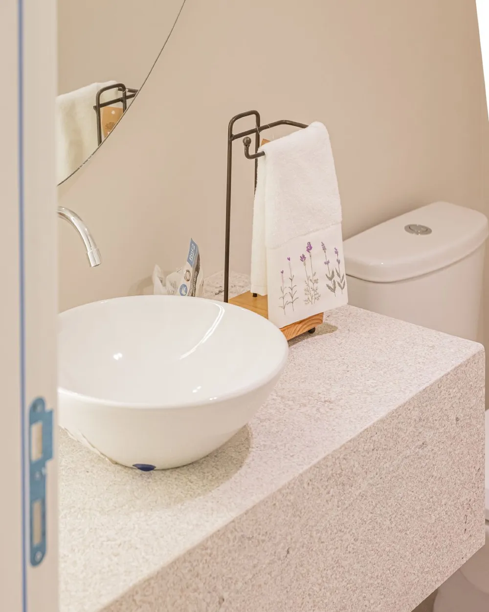 Apartamento para venda no bairro Floresta em Gramado