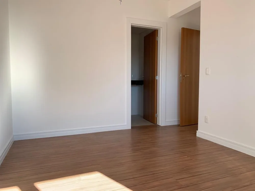 Apartamento 2 quartos sendo 1 suíte para venda no bairro Bavaria em Gramado