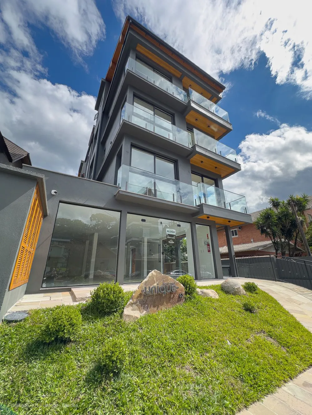 Apartamento para venda no bairro Floresta em Gramado