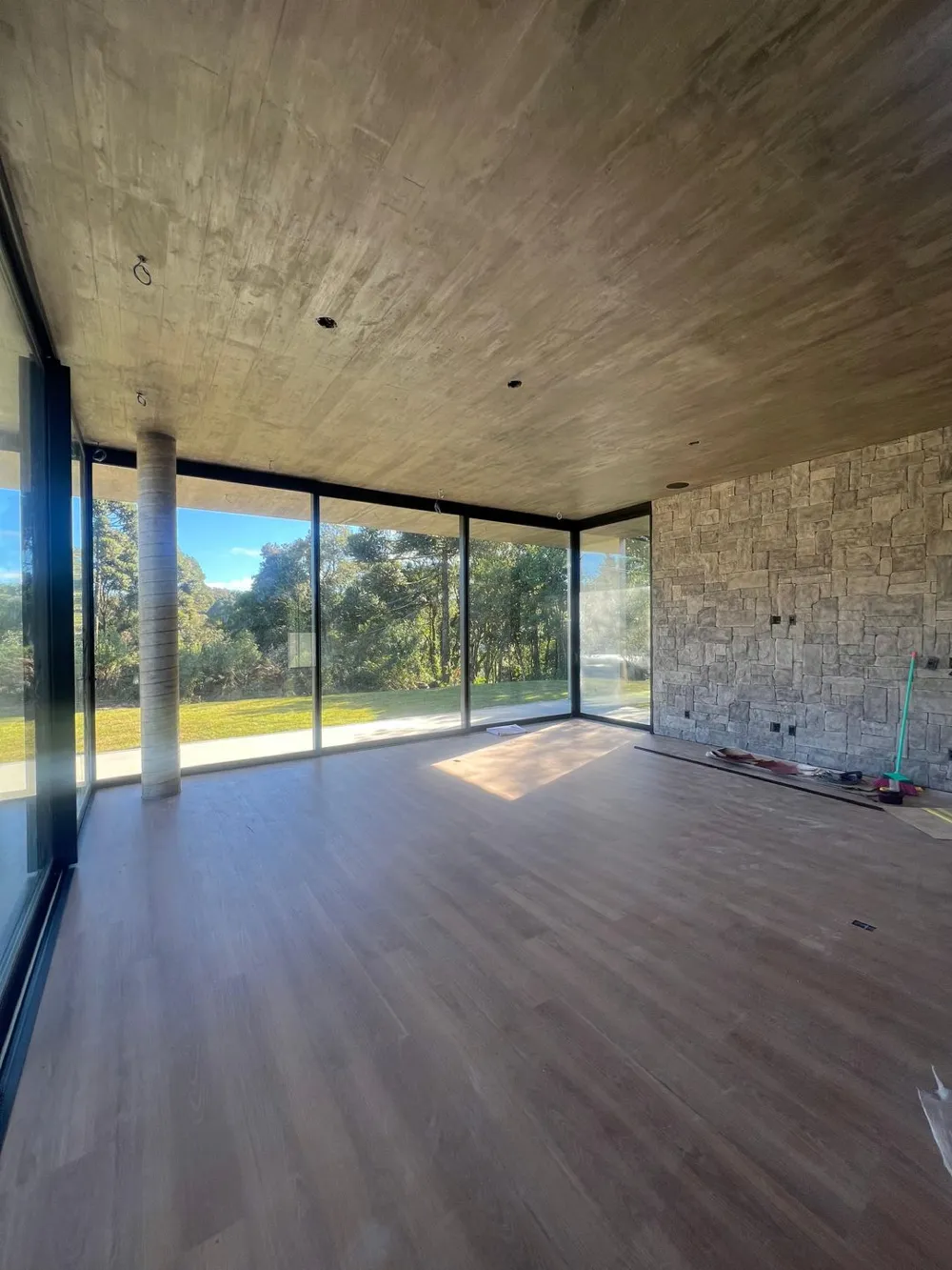 Casa 3 quartos sendo 3 suítes para venda no bairro Portico em Gramado