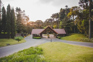 Casa em Condomínio para venda no bairro Mato Queimado em Gramado