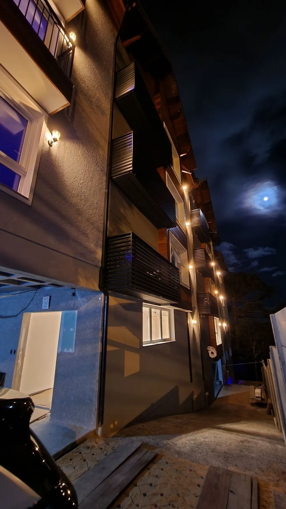 Apartamento para venda no bairro Av. Central em Gramado