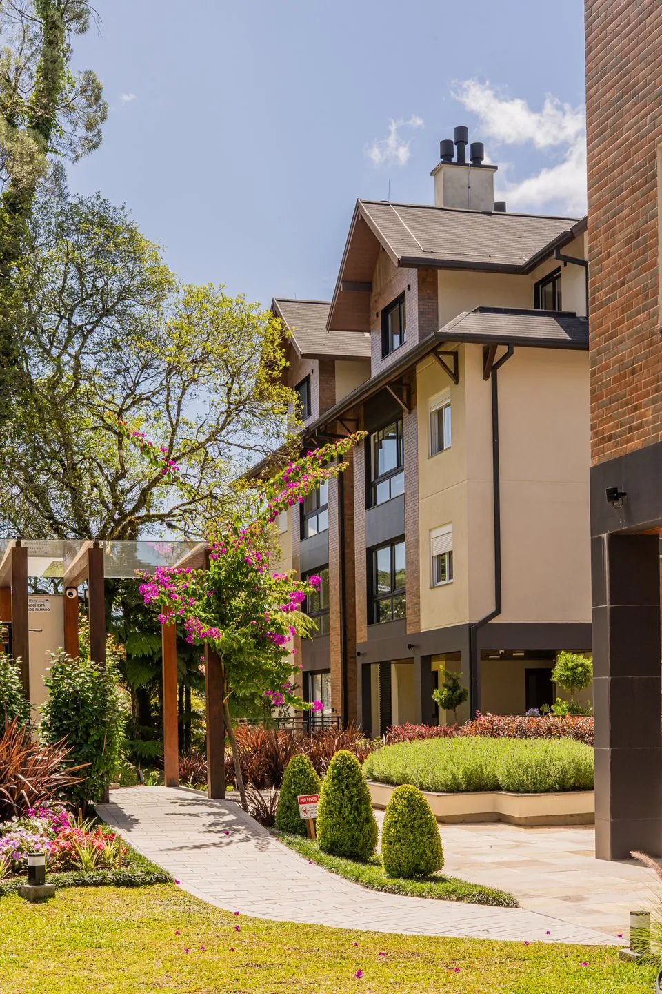 Apartamento para venda no bairro Bavaria em Gramado