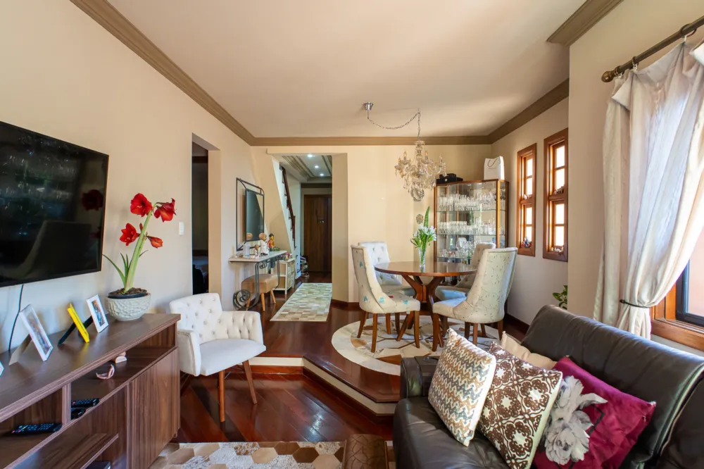 Duplex para venda no bairro Planalto em Gramado