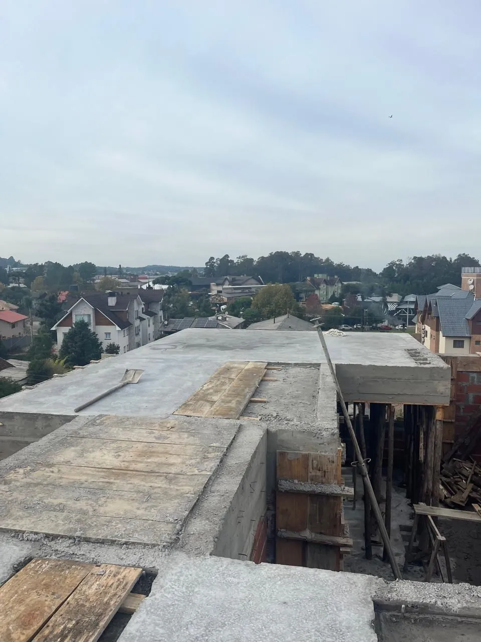 Apartamento para venda no bairro Carniel em Gramado