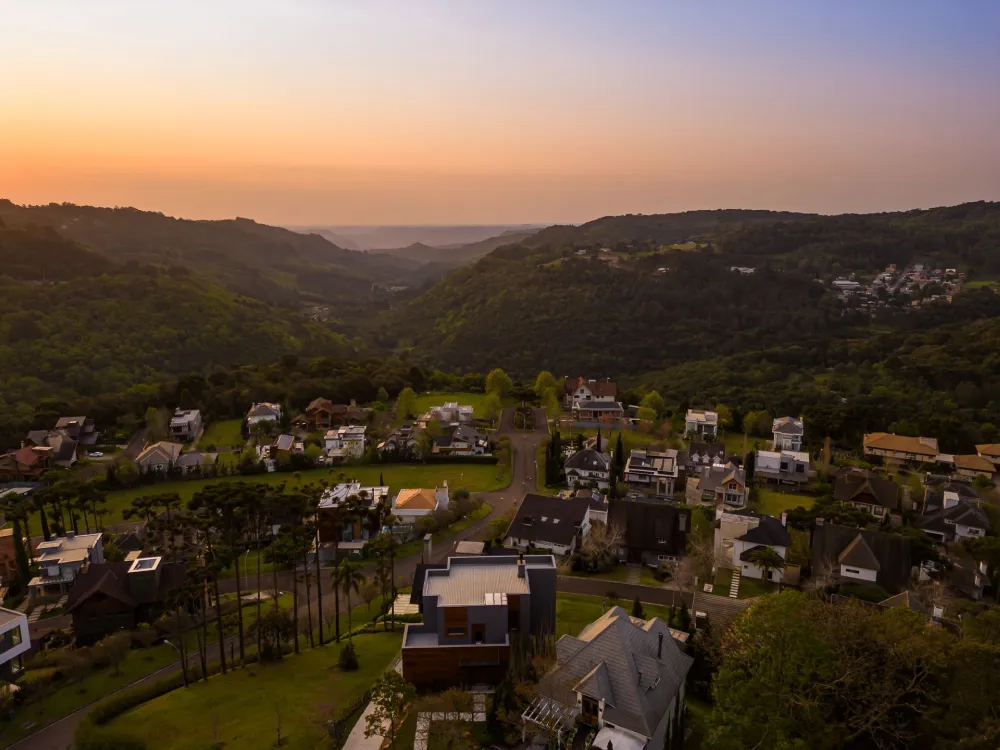 Casa para venda no bairro Bavaria em Gramado
