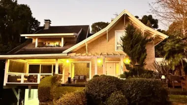 Casa 3 quartos sendo 3 suítes para venda no bairro Centro em Gramado
