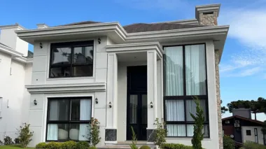 Casa 6 quartos sendo 4 suítes para venda no bairro Aspen Mountain em Gramado