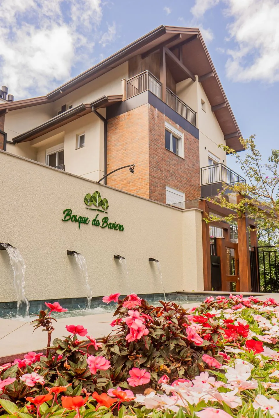 Apartamento para venda no bairro Bavaria em Gramado