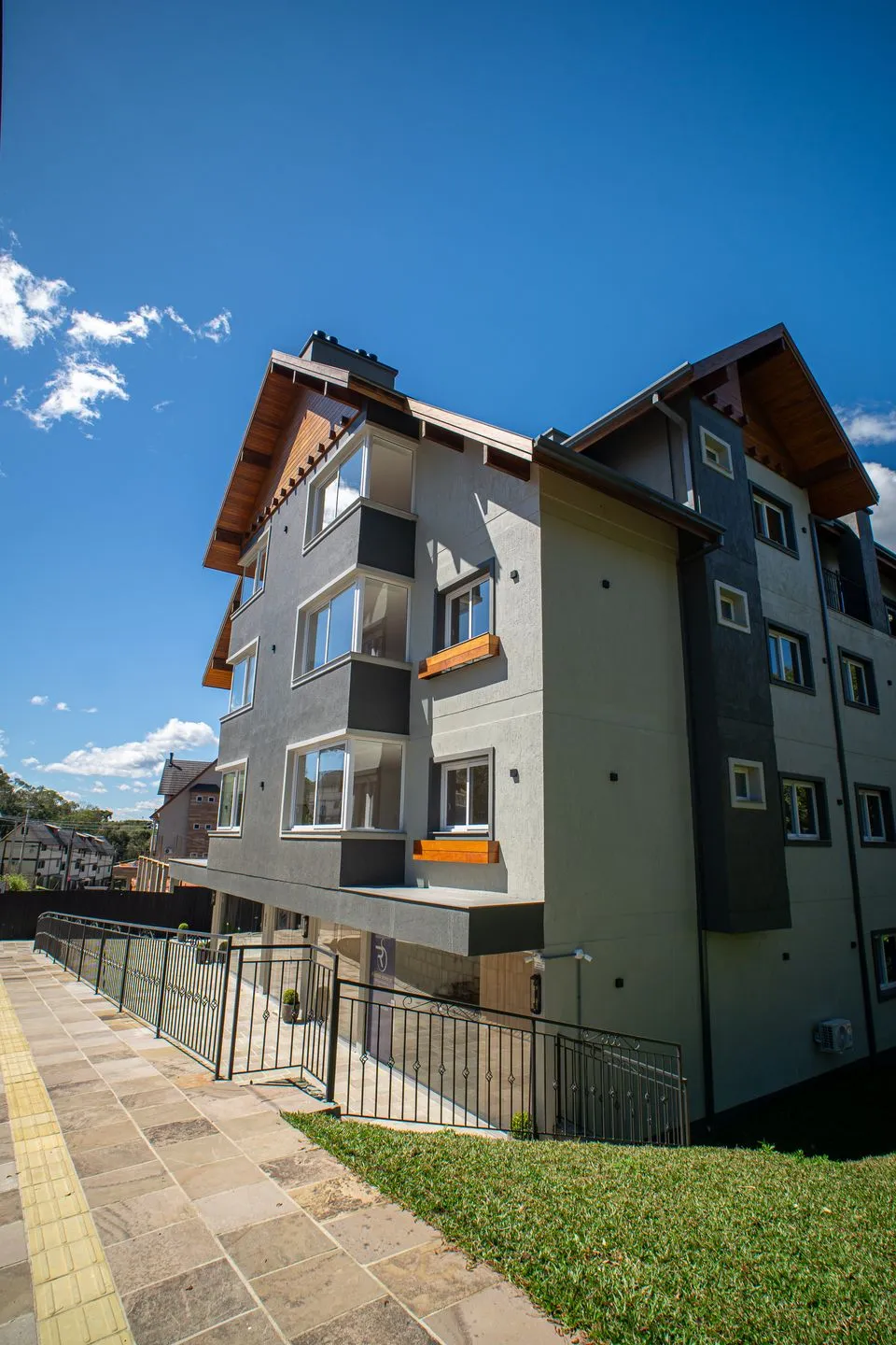 Apartamento para venda no bairro Moura em Gramado