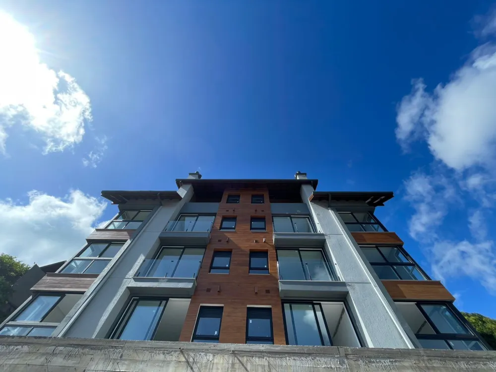 Apartamento para venda no bairro Floresta em Gramado