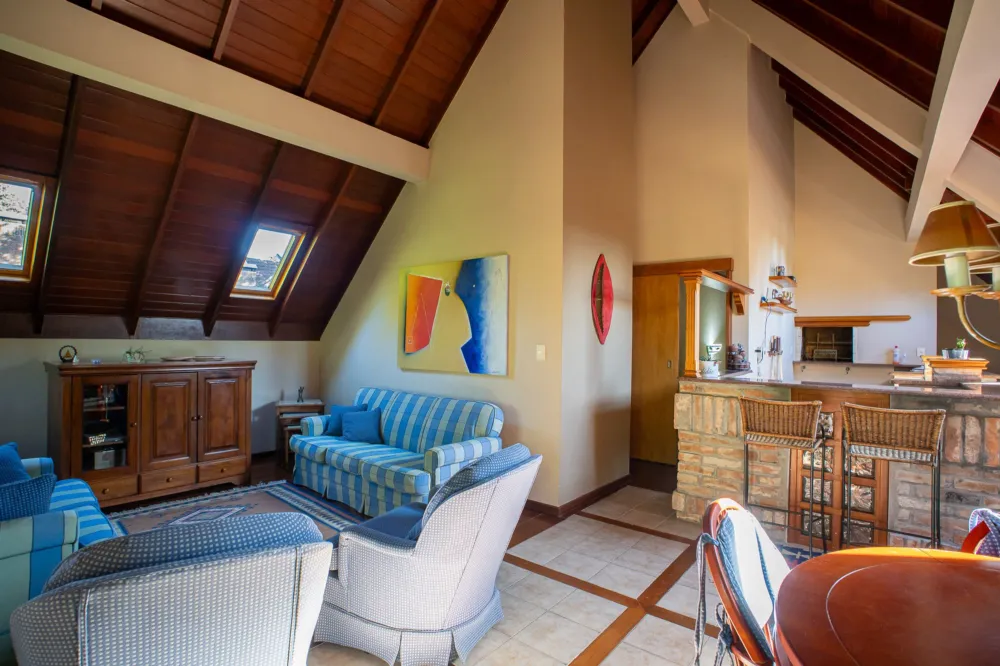 Duplex para venda no bairro Planalto em Gramado