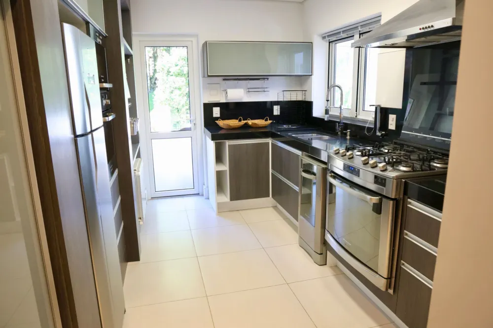 Casa 3 quartos sendo 3 suítes para venda no bairro Centro em Gramado