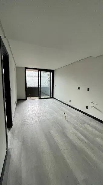 Apartamento 1 Dormitório com enorme terraço terraço em Canela/RS